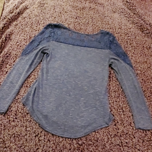 Top - Picture 6 of 8